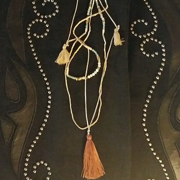 Nakamol Jewelry - NWOT RARE Nakamol Boho Tassle & Beaded Necklace